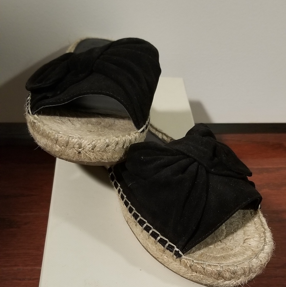 Marc fisher suede valey slides